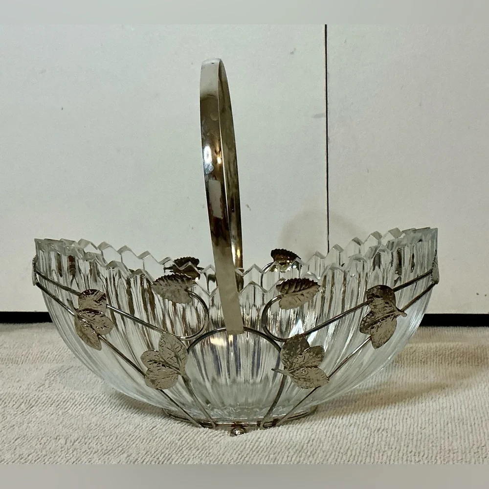 Eales Of Sheffield Vintage Silver Plated Brides Basket w/ Original Tag & Box - Picture 1 of 10